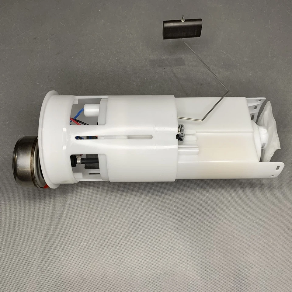 Bomba de combustible genuina BOSCH 2003-2006 Dodge Ram 1500 2500 3500 67706 Foto 2 de 4