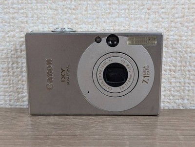 CANON PowerShot SD1000 DIGITAL ELPH camera IXUS 70 IXY 10 Silver w