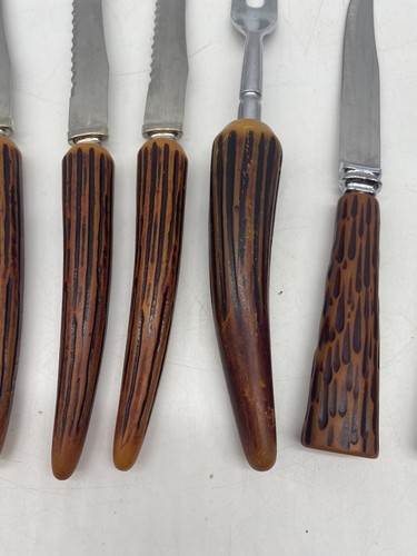 7 coltelli da bistecca dentellati vintage finti corna-bachelite forchetta intaglio Sheffield Regent - Foto 3 di 6