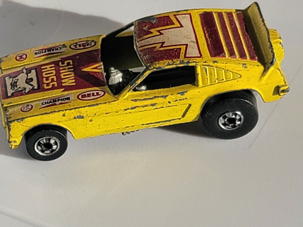 Hot Wheels Original SHOW HOSS II Mustang Funny Car Hong Kong
