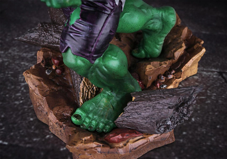 Marvel Hulk vs. Wolverine Oversize Statue Figure Collectible Toys In Stock 14''  - Image 2 of 4