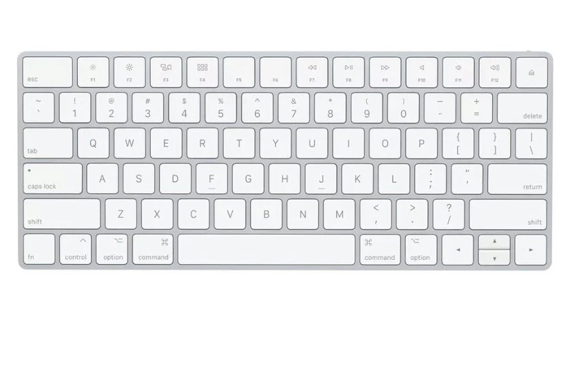 Apple Magic Keyboard And Mouse Rechargeable New - Image 3 of 4