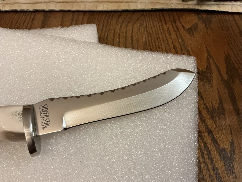 Cuchillo de caza de hoja fija Silver Stag D3 EE. UU., NUEVO CON ETIQUETAS con funda, estado almacenado sin usar. Foto 3 de 4