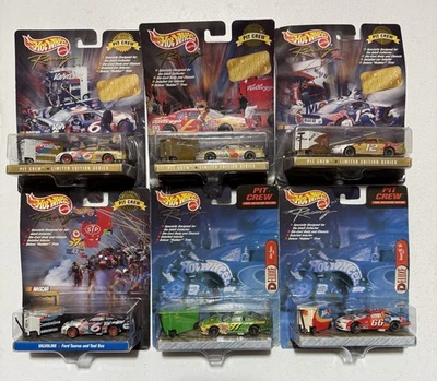 Hot Wheels PIT CREW Nascar Diecast 1/64 LOT OF 6 INCLUDES GOLD PIT WAGONS - Image 1 of 4