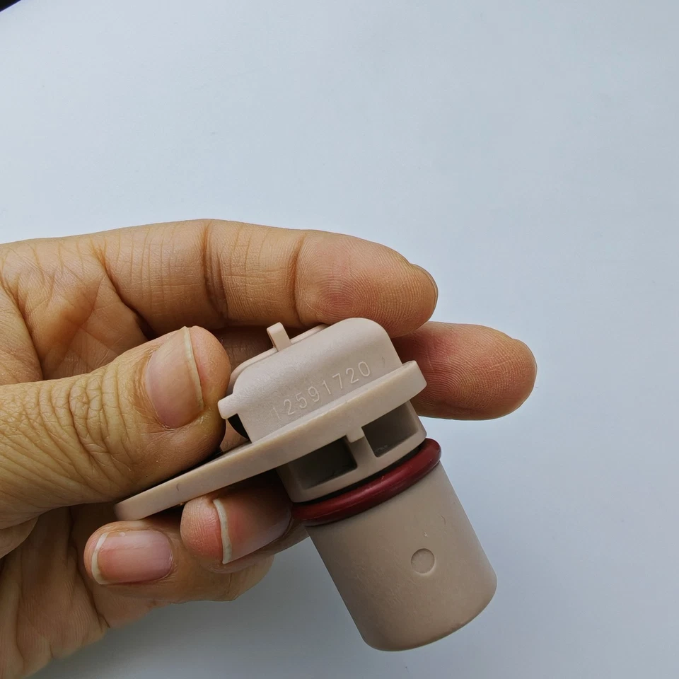 Sensor de posición del árbol de levas del motor 12591720 para Buick Cadillac Chevy GMC 213-3826 Foto 4 de 4