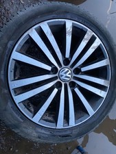 GENUINE VW PASSAT B7 1X 17 INCH ALLOY WHEEL 235 45 17 3AA601025G 7.JX17