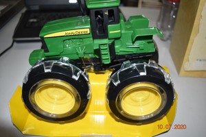 john deere tractor toy with light up wheels