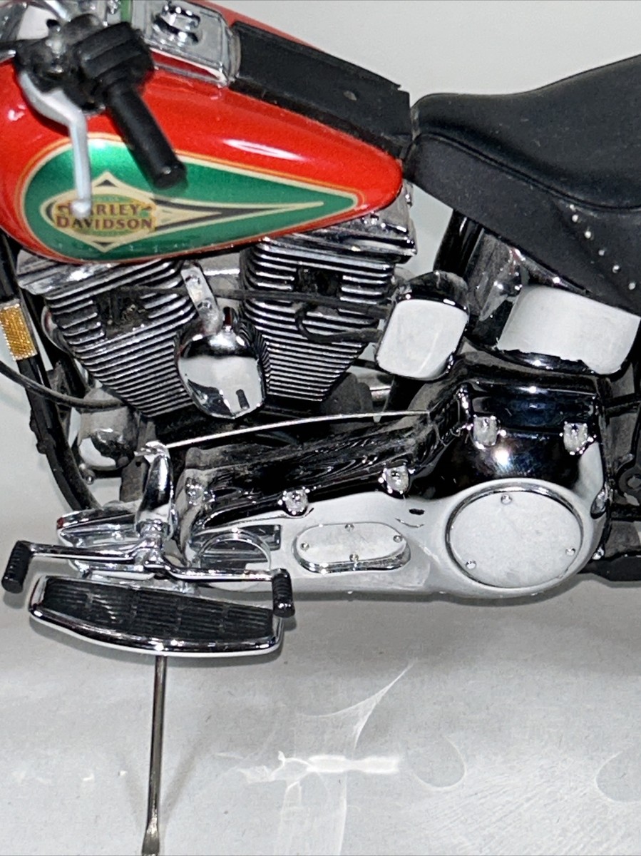 2003 Franklin Mint 1996 Harley Davidson Heritage Softail 2003 Franklin Mint 1996 Harley Davidson Heritage Softail