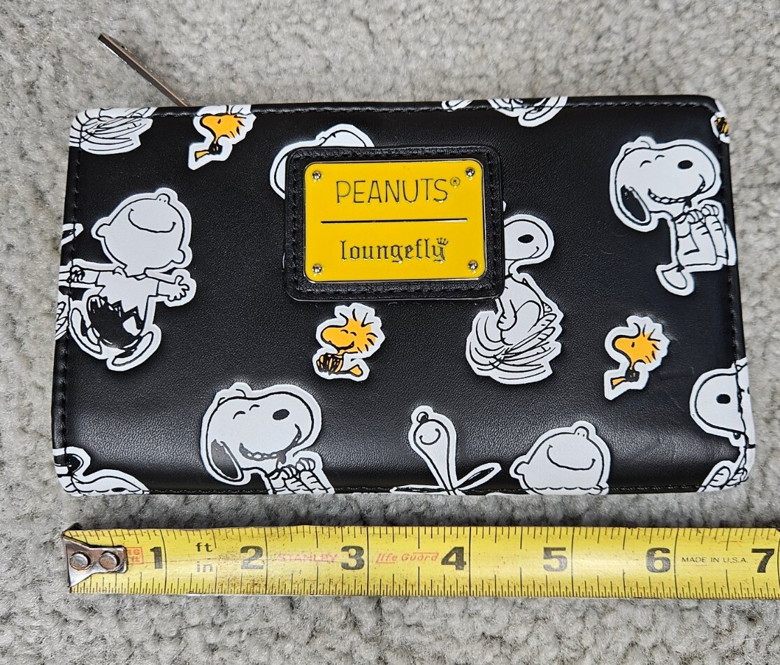 Loungefly Peanuts Snoopy and Woodstock All Over Print Wallet