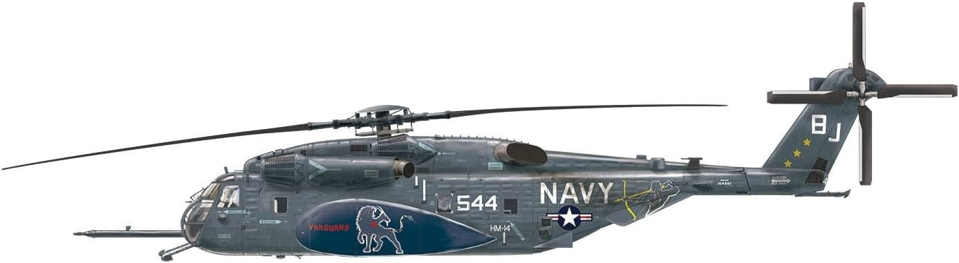 Тральщик/грузовой вертолет ВМС США PLATZ 1/72 MH-53E SEA DRAGON 2017 Комплект