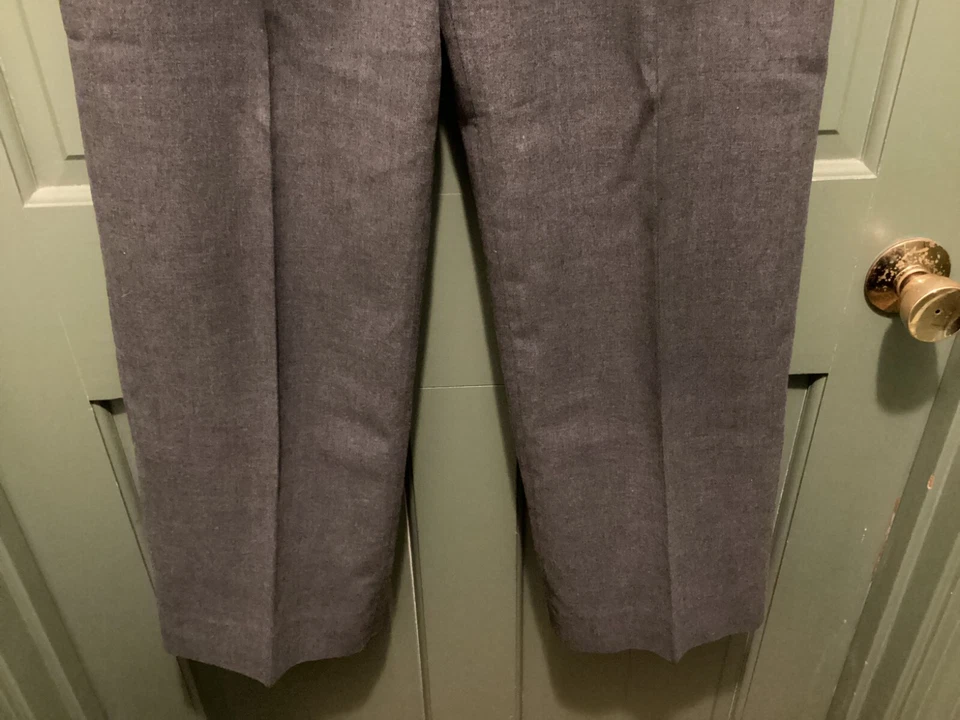 Pantalón de vestir Spiegel para mujer gris plisado delantero tiro alto talla 30 X 28" Foto 3 de 4