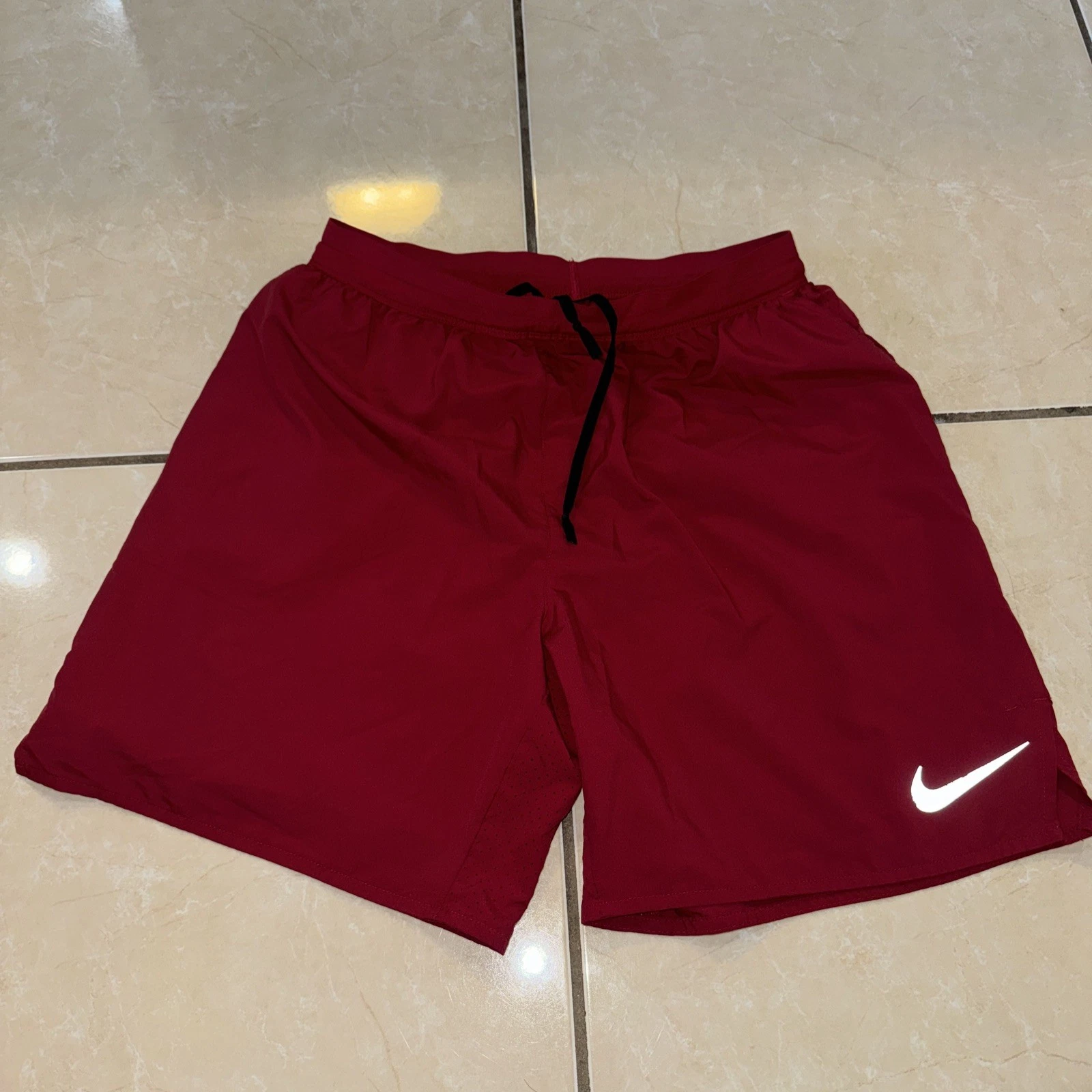 Nike Shorts Adults M Red Stride Dri Fit Sports Running Jog Gym Pockets