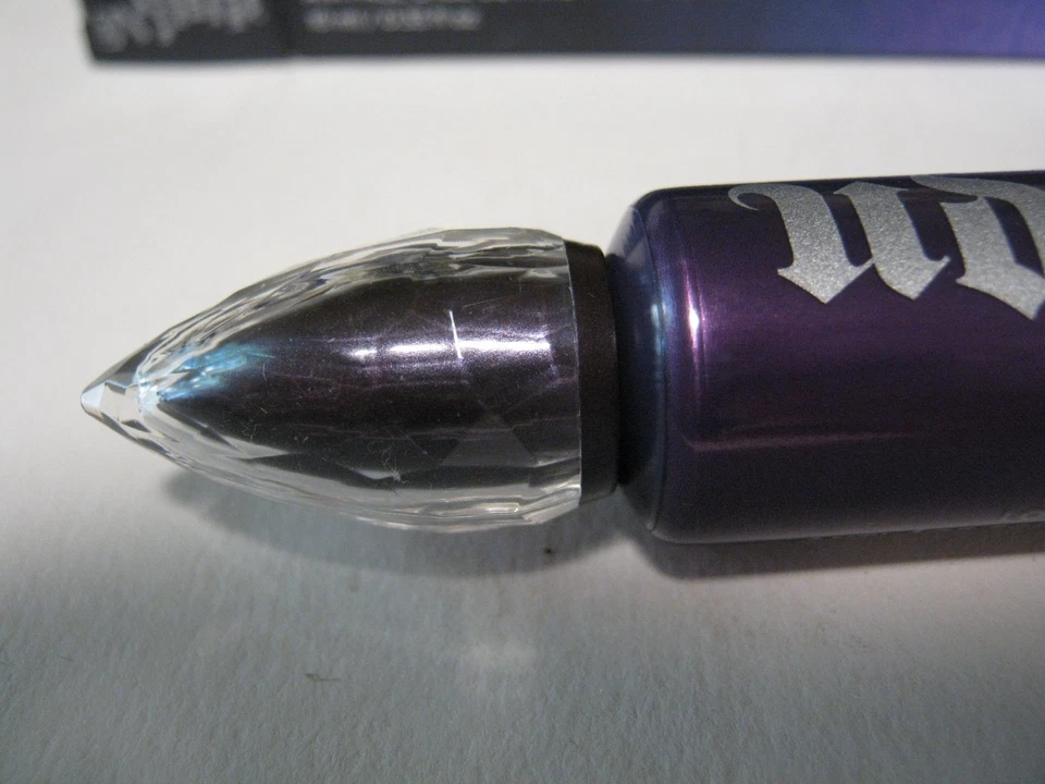 Urban Decay Eyeshadow Primer Potion .33fl oz - Original - Image 2 of 4