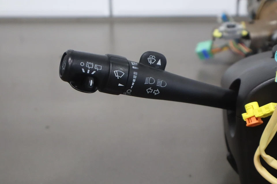 07-14 吉姆西育空 XL / Suburban GMT900 倾斜转向柱带钥匙/开关 — 第 3/4 张图片