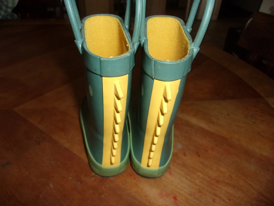 Target Rubber Rain Boots Dinosaur Green w handles toddler sz 6 - Image 3 of 4