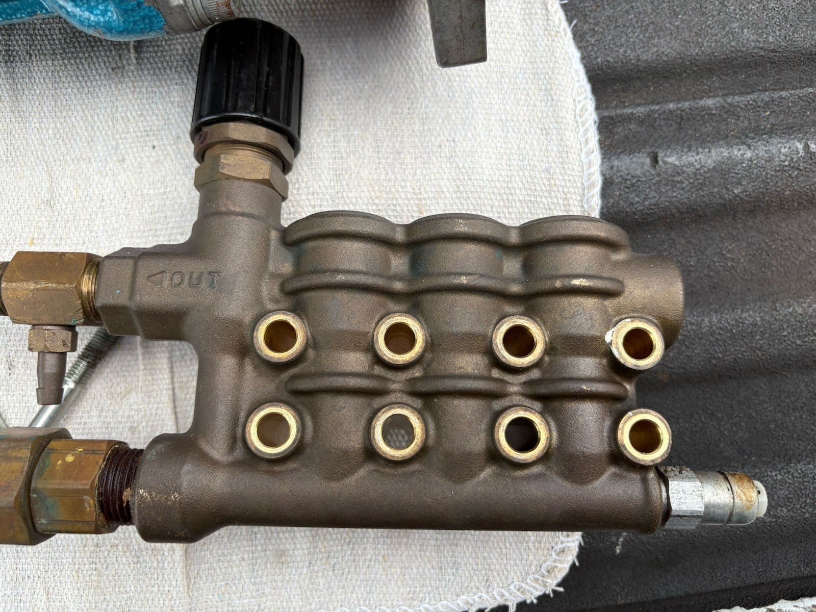 Cat Pumps 67DX39G1I Direct Drive 3.5GPM 4K PSI *PARTS/REBUILD* Pressure Washer