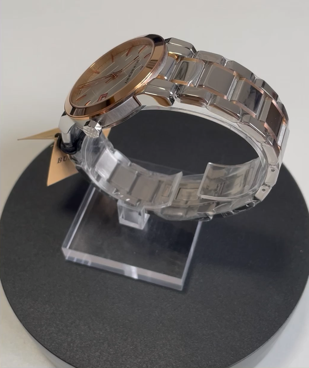 Burberry BU9006 Mens Two Tone Check Stamped Watch | eBay display picture 3
