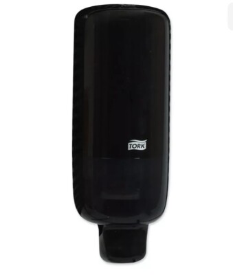 Tork 571508 Elevation Foam Skincare Manual Dispenser 11.26'' Height x 4.45'' Black