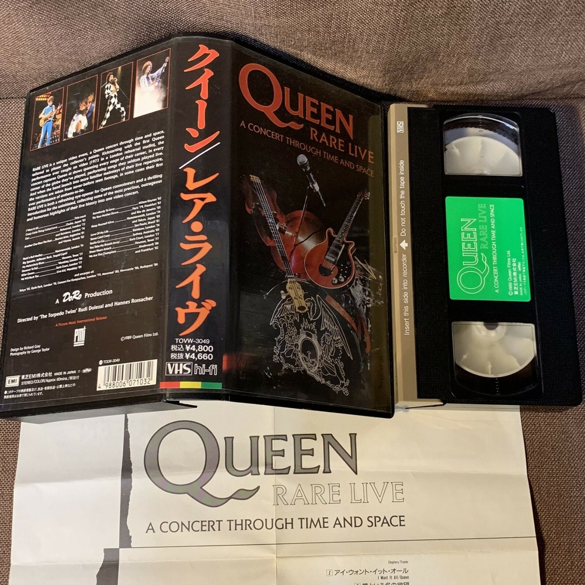QueenのVHS QUEEN Rare Live A Concert Through Time & Space JAPAN NTSC VHS TOVW