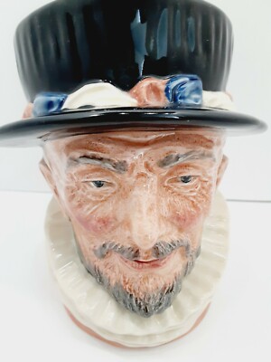 The Beefeater of British Royalty TOBY JUG  #D6206  Signed H. Fenton ESTATE FIND