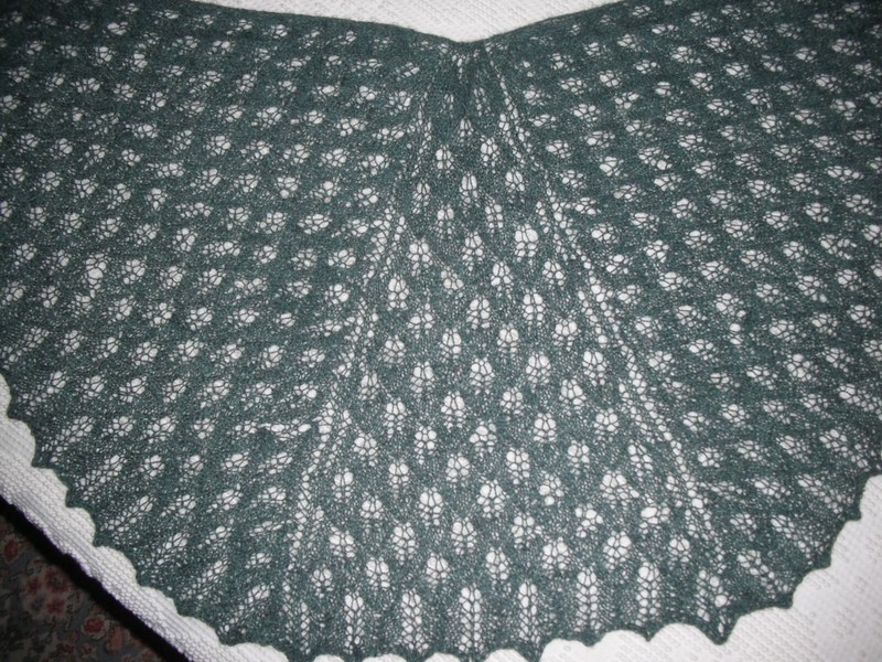 WOMEN'S SHAWL  HAND KNIT LACE 100%  ALPACA WOOL   NEW   #45