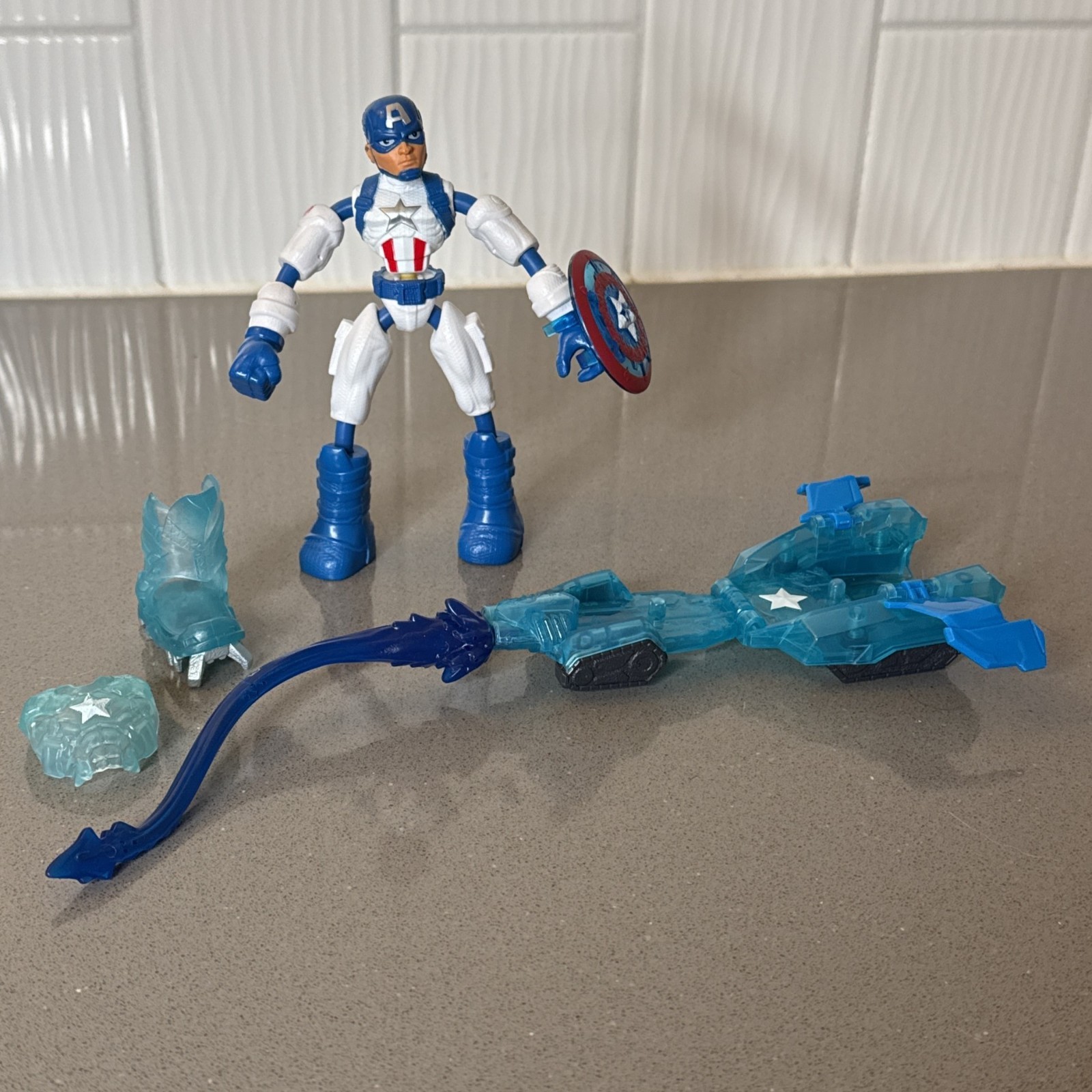 Marvel Bend and Flex Ice Mission Action Figure Captain America Hasbro Avengers