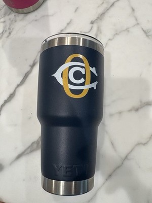 New YETI Oakmont Country Golf Club MPCC Top 100 Navy Rambler 30oz