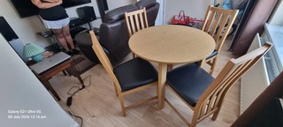 Round Light Wood Melamine Dining Table & 4 Chairs COLLECTION IS MORDEN SM4