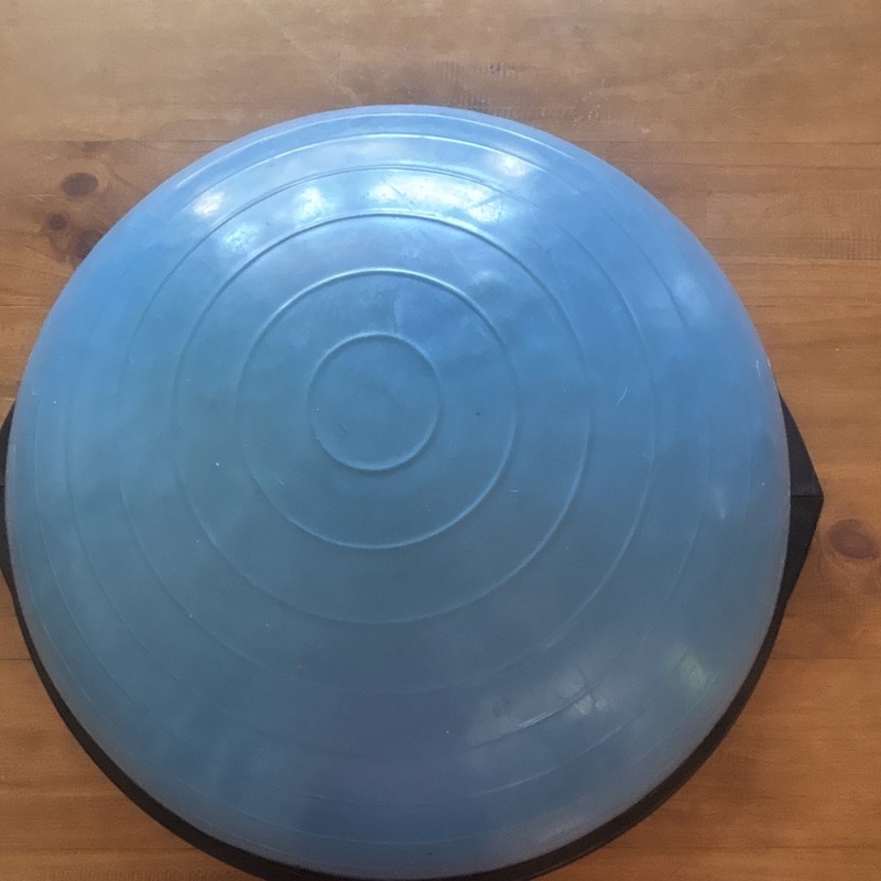 Balance Ball Trainer Half Ball Stability Dome Wobble Board, Blue/Black Plastic
