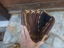 Rawlings RBG36BC Leather Baseball Glove 12.5 in Left Handed Thrower Glove