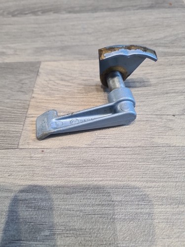 5hp 6hp johnson evinrude outboard hood latch handle 0312184 312184