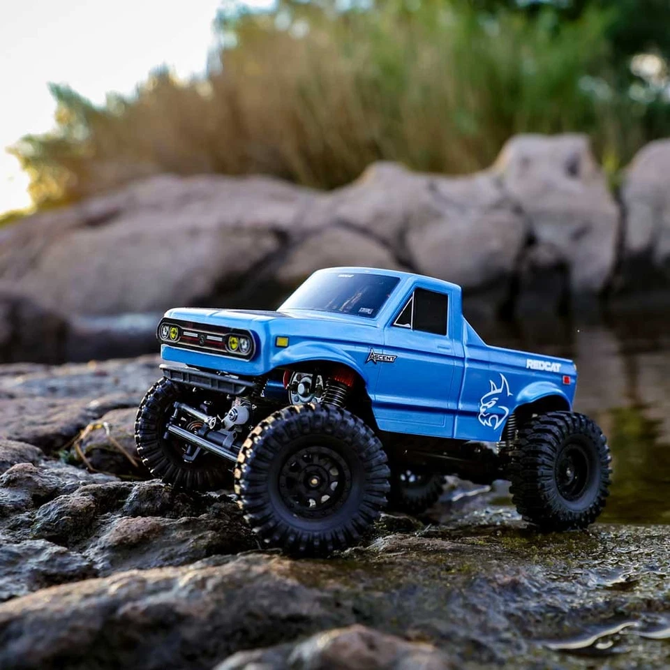 Redcat Ascent-32 - 1/32 Scale Brushed RTR Electric Rock Crawler Blue RER40392 - Image 4 of 4