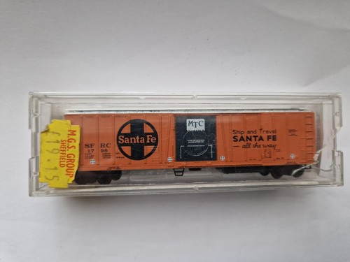 MICRO-TRAINS N SCALE 70070 SANTA FE 51' 3-3/4" RIB SIDE MECHANICAL REEFER 1796 | Zustand: Used
