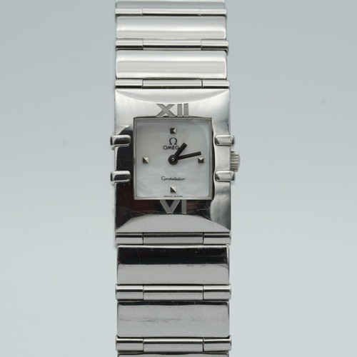 OMEGA CONSTELLATION QUARTZ DAMEN UHR STAHL 18MM VINTAGE SCHÖNER QUADRELLA