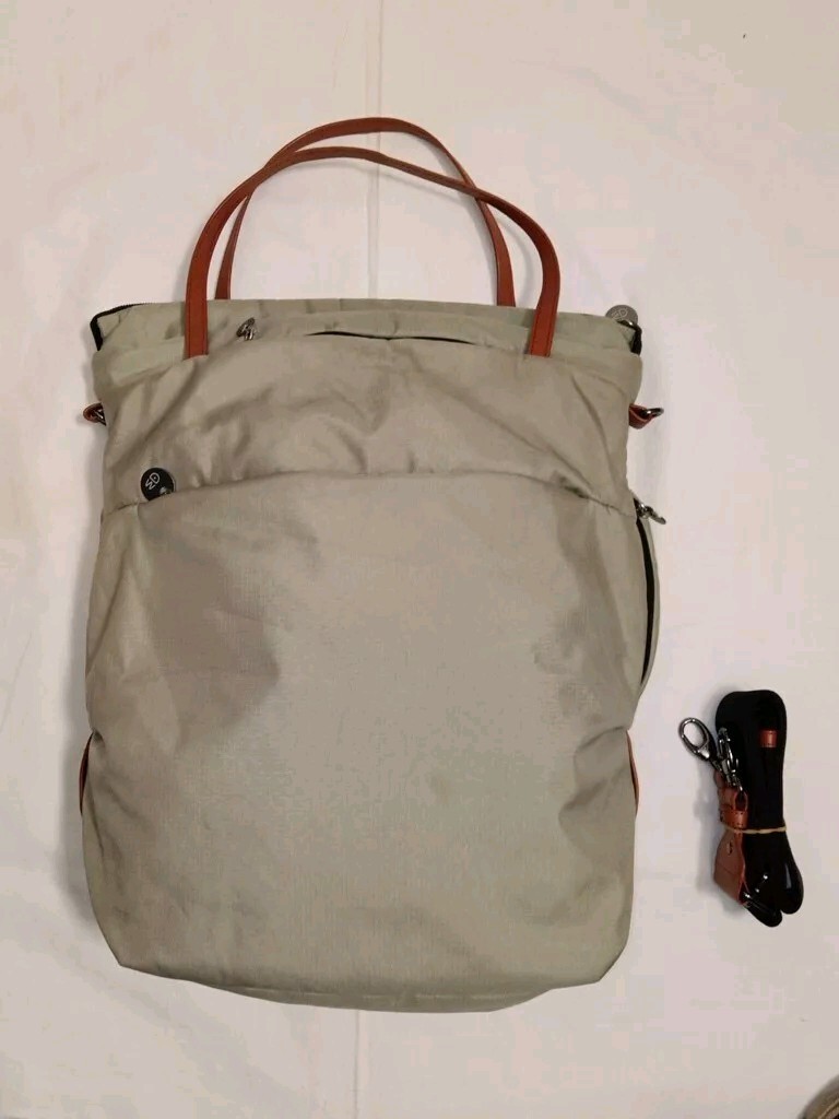 Mandarina Duk borsa viaggio