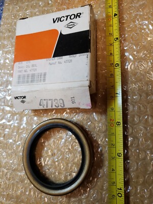 NOS Victor 47739 225010 Manual Transmission Main Shaft Oil Seal NOK Seal Inside 