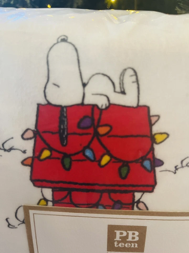 Pottery Barn Peanuts Snoopy Christmas Twin Duvet Sham Set Rare HTF New Teen - Image 4 of 4