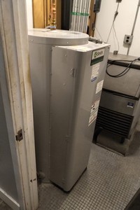 AO Smith DRE-52 100 50 gal 18000W 208V Commercial Storage Tank Water Heater