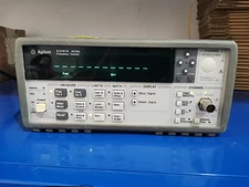 HP/Keysight Agilent 53181A opt:030 Universal Frequency Counter 3GHZ,10 digits/s
