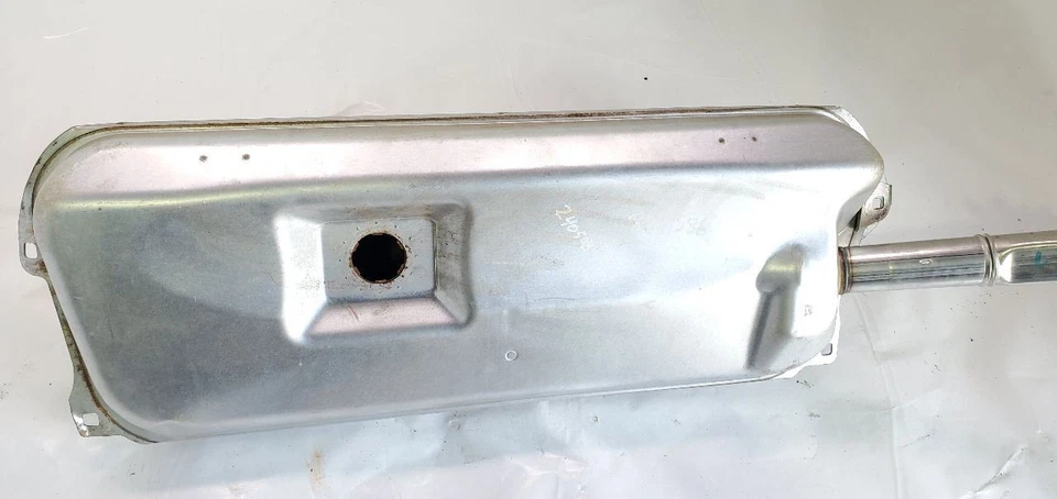 1999 Mercedes SLK230 Kompressor OEM RWD Fuel Tank  - Image 4 of 4