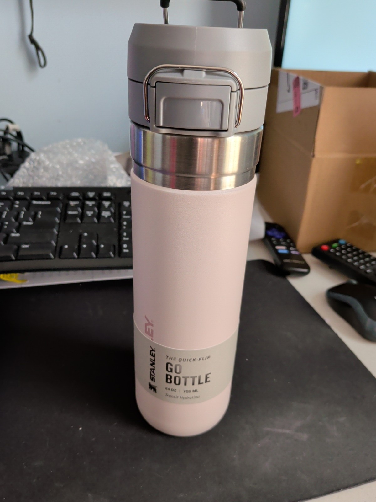 Stanley 24oz The Quick Flip Go Water Bottle Light Pink Rose 