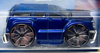 Hot Wheels 2004 First Editions Blings CADILLAC ESCALADE (Blue) #014