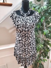 Blue Island Women Black & White Scoop Neck Sleeveless Casual Knee Length Dress M