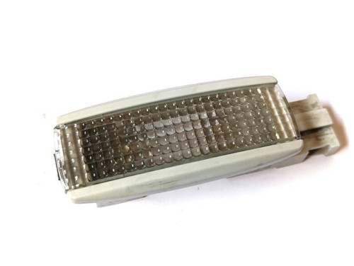 Volkswagen Golf IV 2003 Sonstige Leuchte Innenraum 3B0947113 UST104122