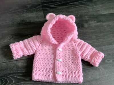 Geschenk Baby handgestrickt gehäkelt rosa Bärenohren Hoodie 0-3 Monate