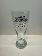 Budweiser Brew House Ballpark Village St. Louis 8.25” Tall Beer Glass w/Orig Box