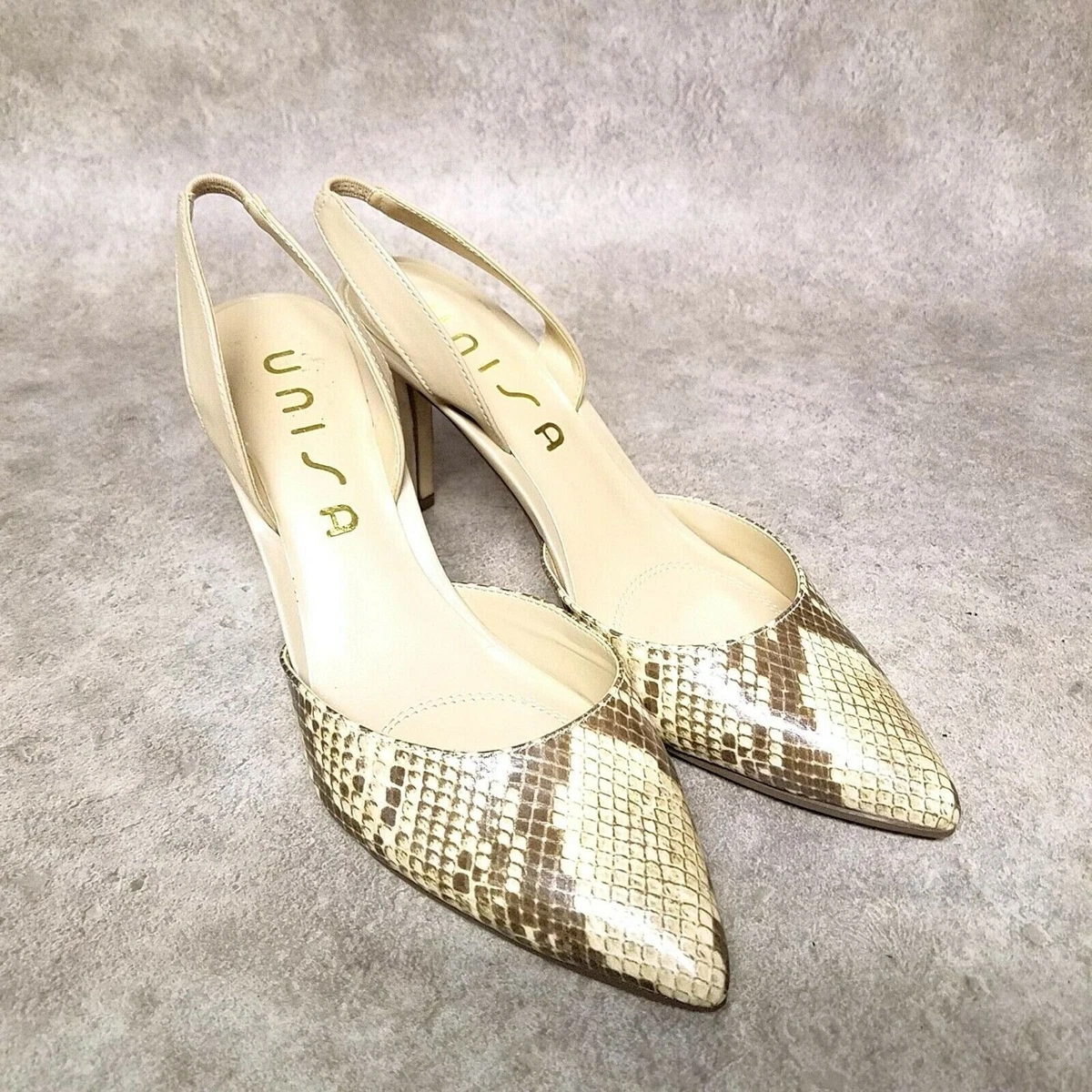 Unisa hotsell pumps sale