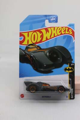 Mattel Hot Wheels Batmobile 103/250 HW Batman Series 3/5 1