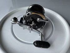 Vintage Penn Senator 110 1/0 / Newell