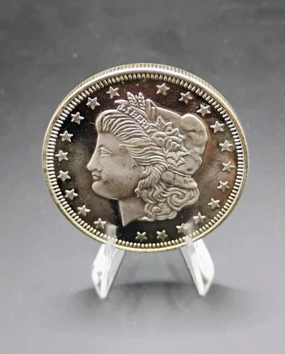 Vintage Morgan Eagle Parliament Silver Round 999 One Troy Ounce Fine